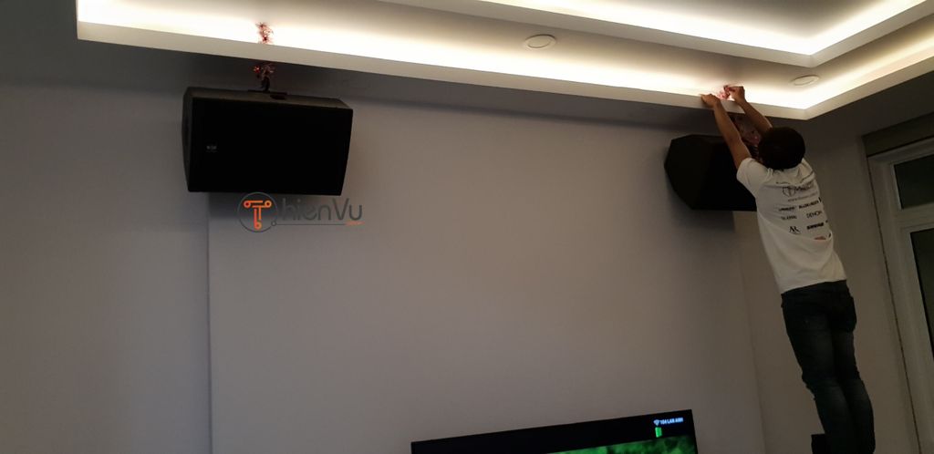 dàn karaoke