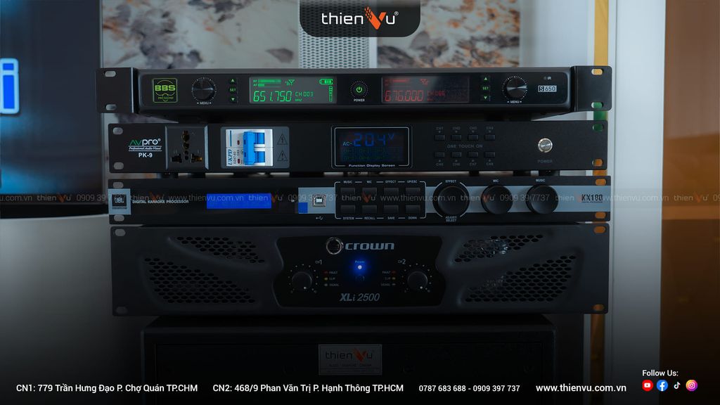 dan-loa-karaoke-se-audiotechnik-ic-38x-thiet-ke-cot-hien-dai