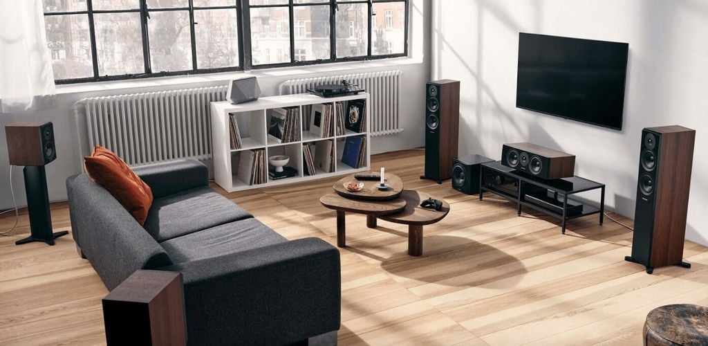 dan-nghe-nhac-dynaudio-emit-30-204tv-chinh-hang