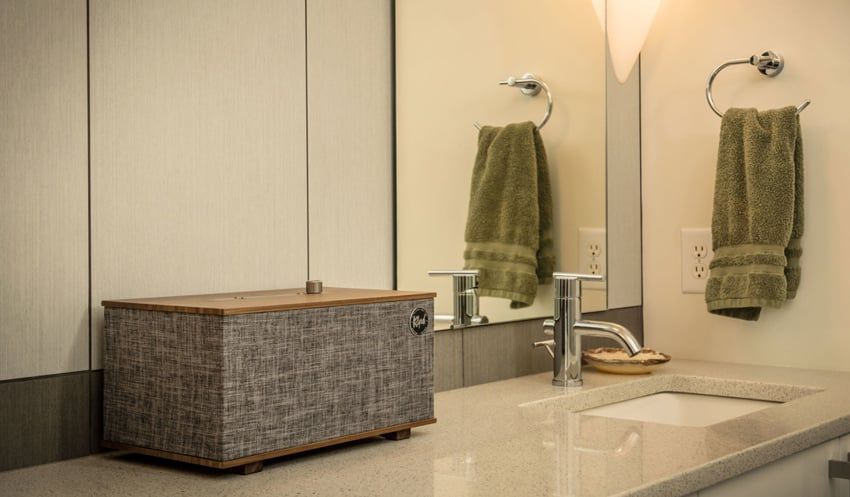 loa-di-dong-bluetooth-mini-klipsch-the-three-with-google-assistant-nho-gon