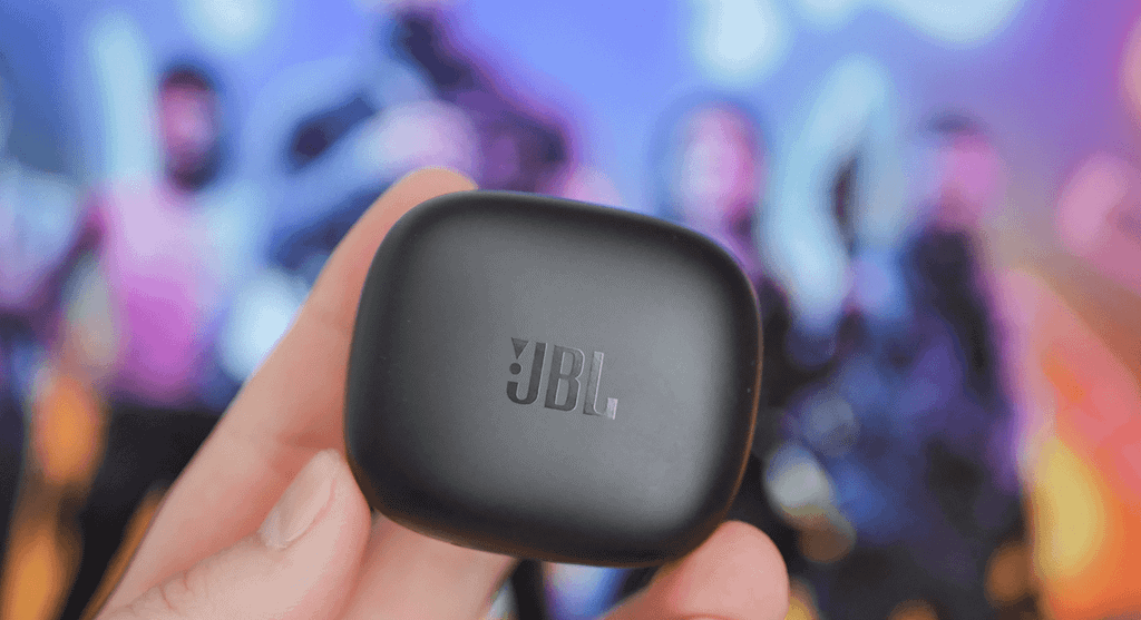 hình thực tế tai nghe jbl live pro+