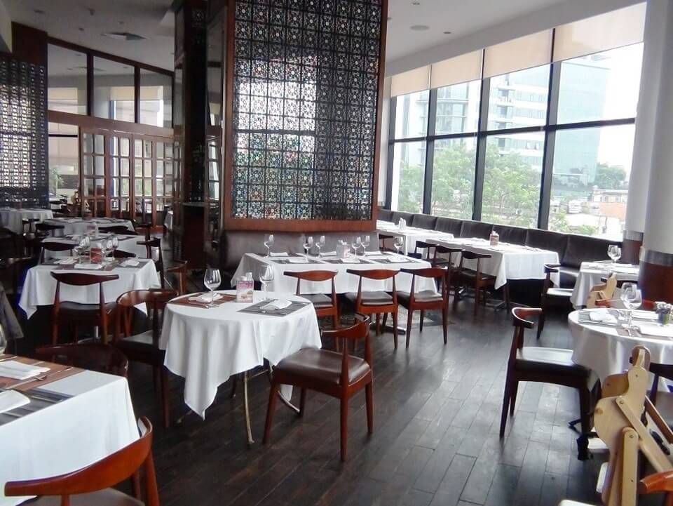 jaspas-restaurant-goi-y-dia-diem-nha-hang-quan-an-mo-xuyen-tet