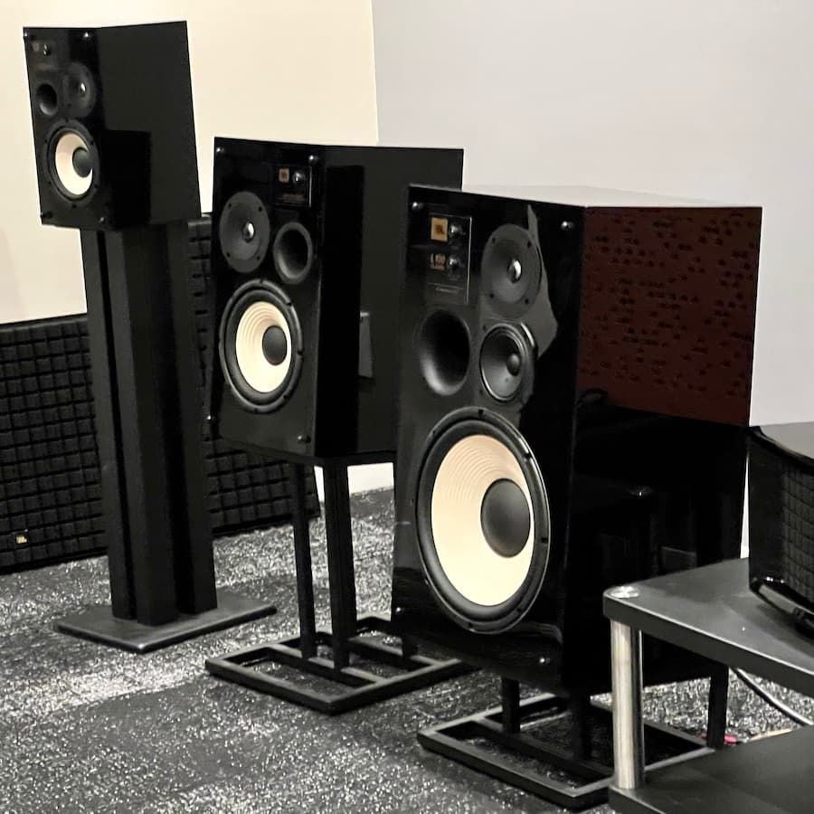 jbl-l82-l52-classic-black