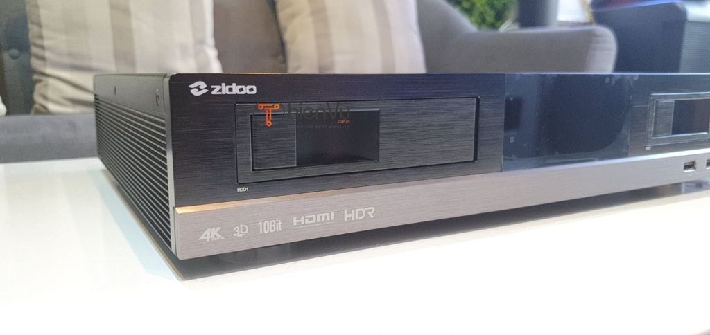 mặt trước của zidoo x20 pro