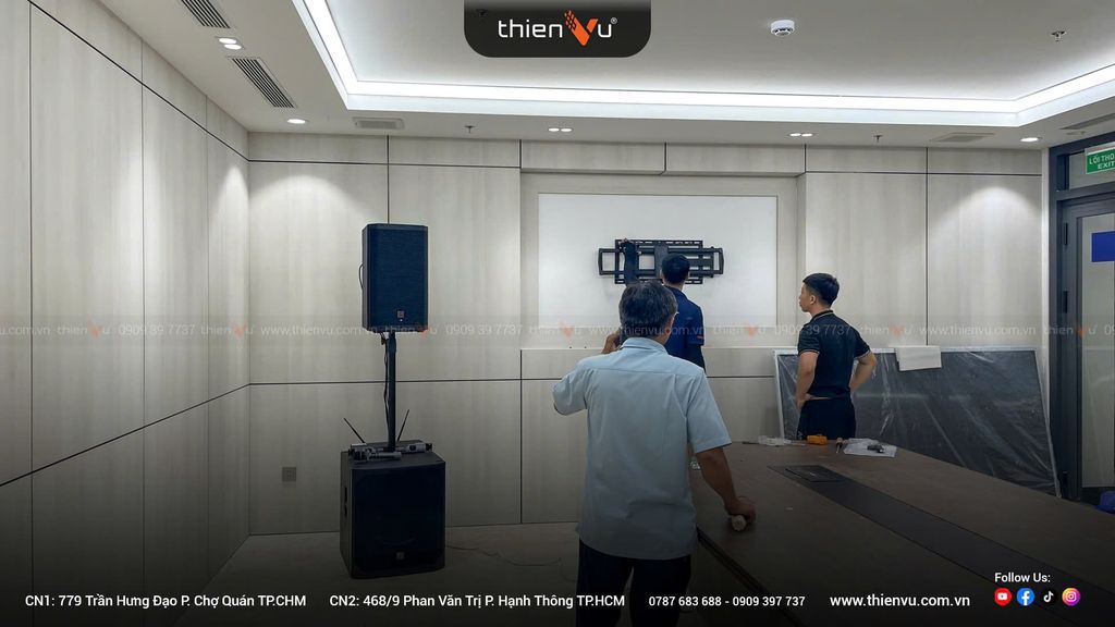 lap-dat-he-thong-am-thanh-hoi-truong-70-100-khach-tv23