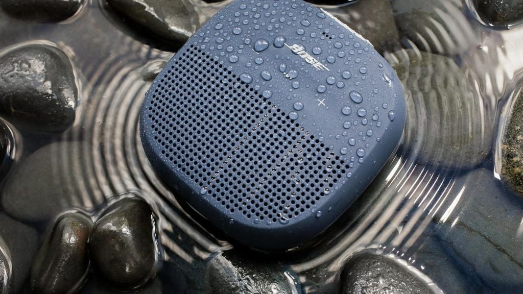 loa-bluetooth-bose-soundlink-micro-gia-tot