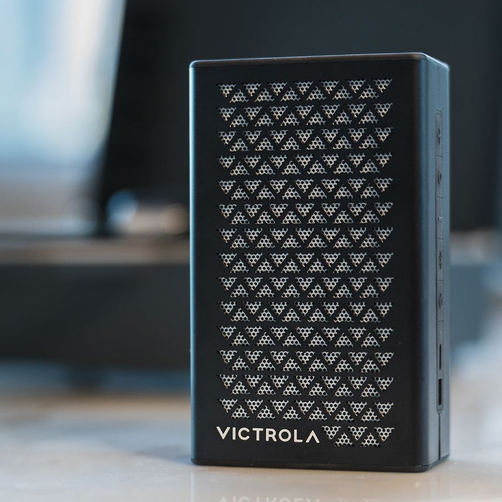 loa-bluetooth-di-dong-victrola-me1