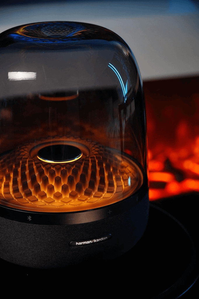 loa-bluetooth-harman-kardon-aura-studio-4