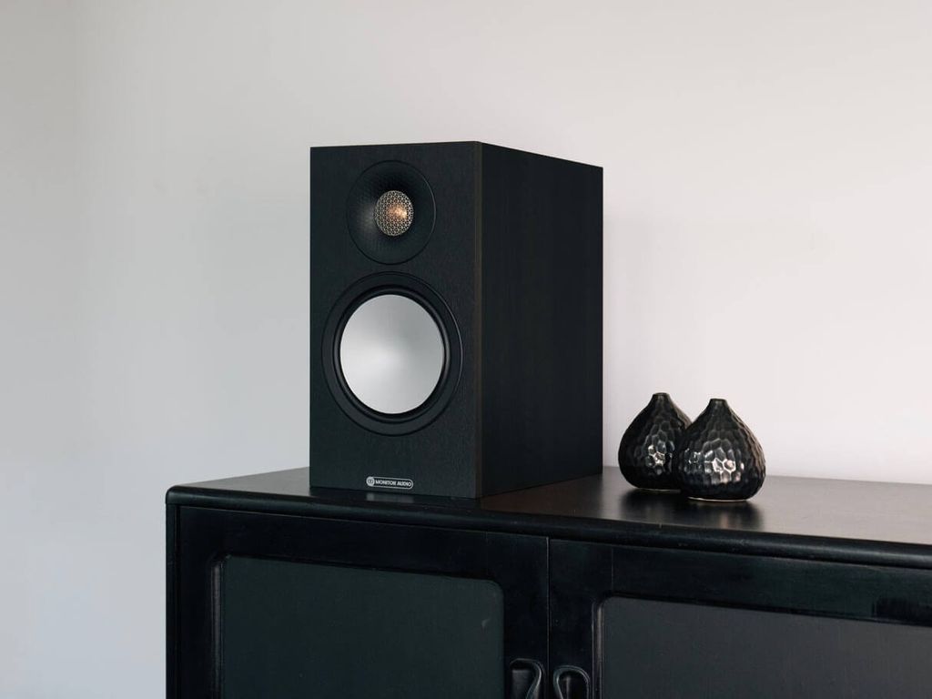 loa-bookshelf-monitor-audio-bronze-50-7g-chinh-hang
