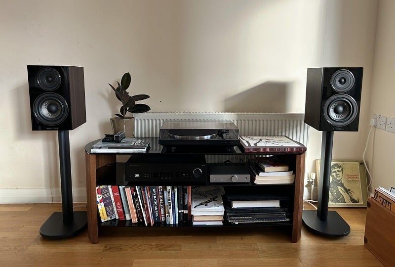 loa-bookshelf-wharfedale-diamond-12-2-gia-tot