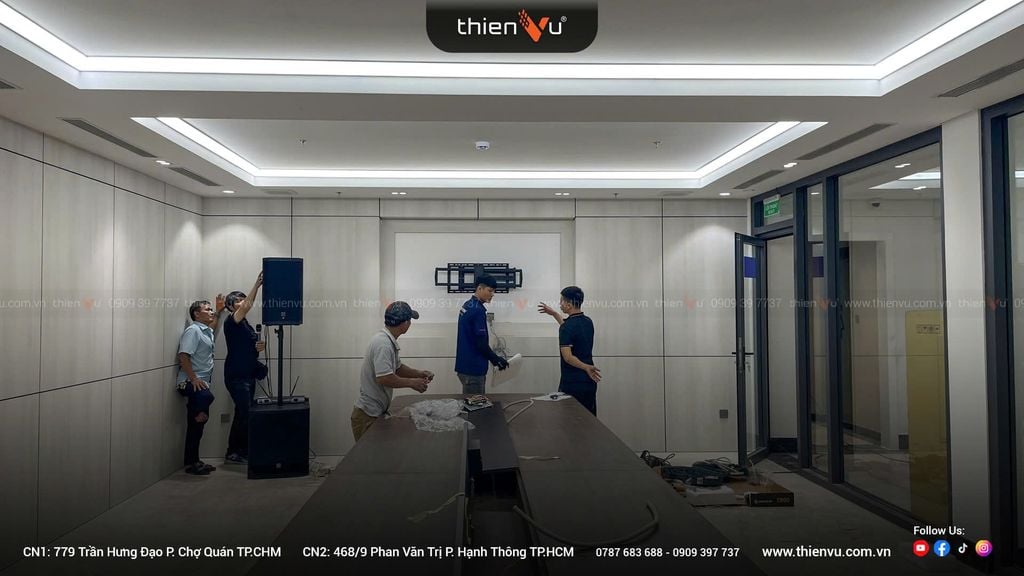 loa-eviva-18sp-gia-tot-chinh-hang-tai-tp-hcm