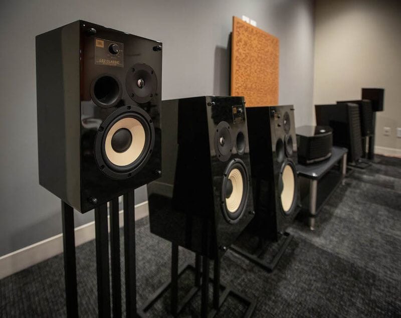 loa-jbl-gloss-limited-edition
