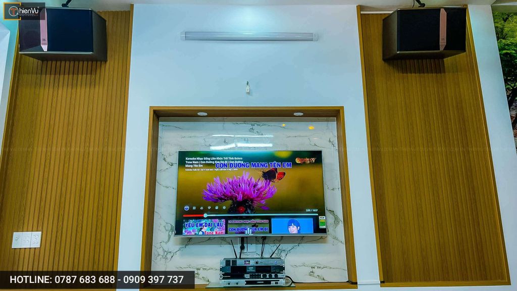 loa-karaoke-jbl-ki510-thien-vu-audio