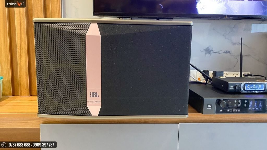 loa-karaoke-jbl-ki512-chinh-hang-am-thanh-sac-net