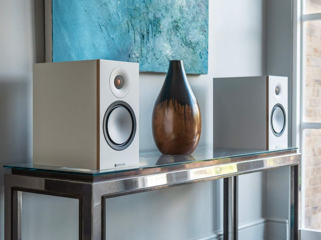 loa-monitor-audio-bronze-50-7g-chinh-hang