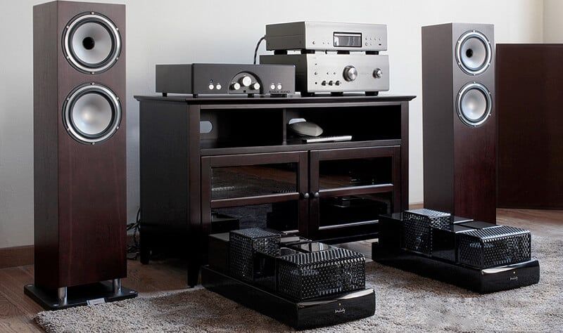 loa nghe nhac tannoy revolution xt8f chinh hang gia mem