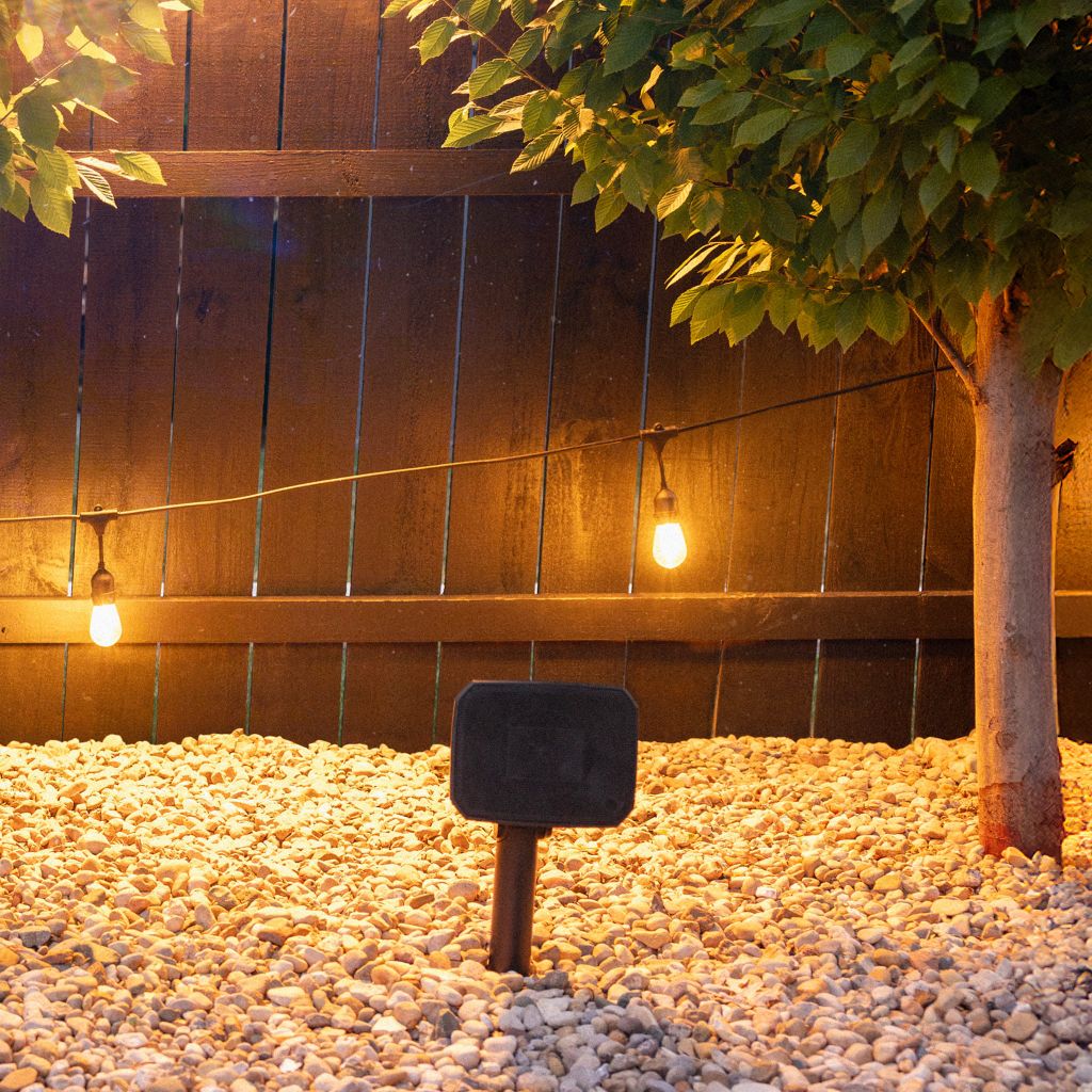 loa-san-vuon-klipsch-courtyard-2-0-chinh-hang-moi-nhat