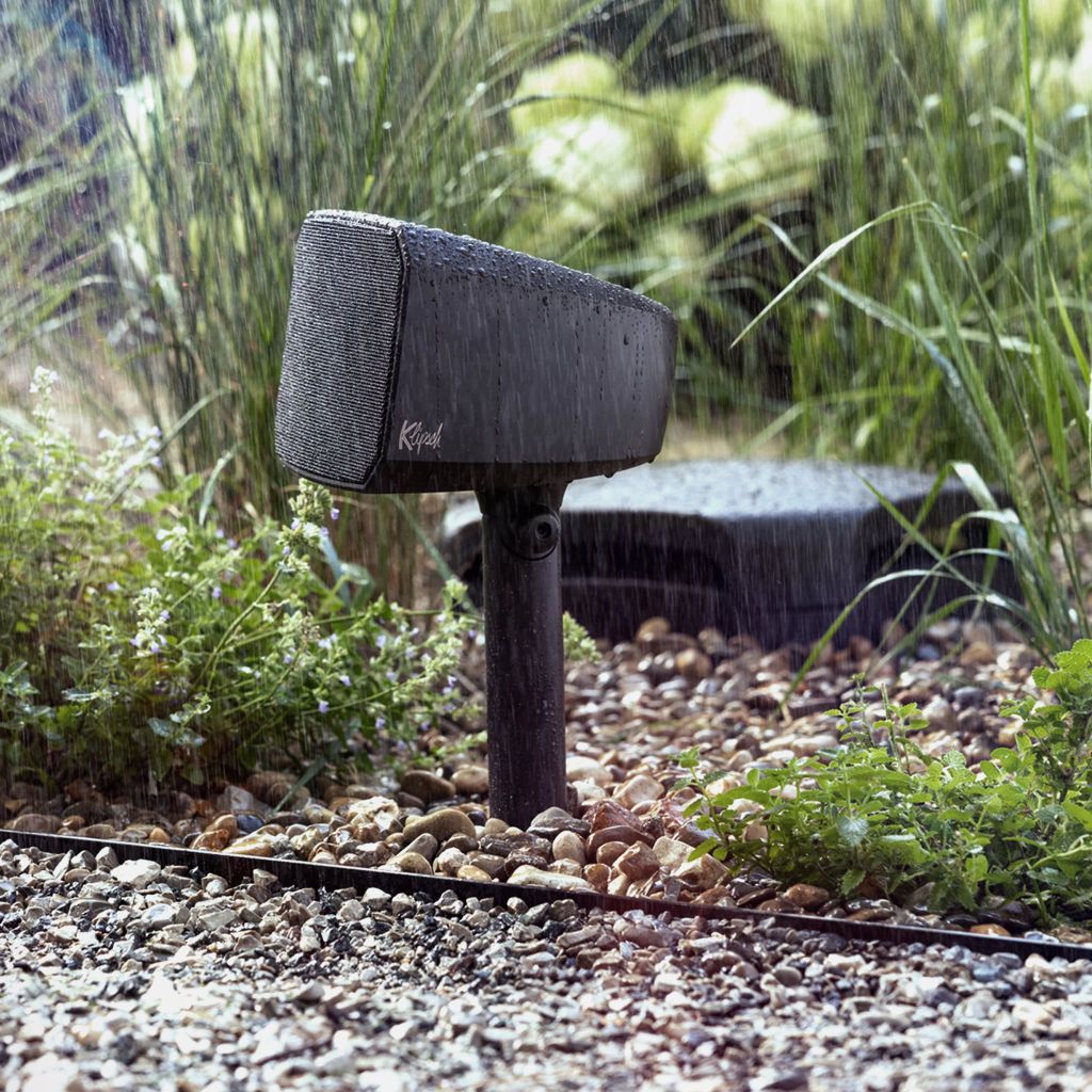 loa-san-vuon-klipsch-courtyard-2-0-moi-nhat