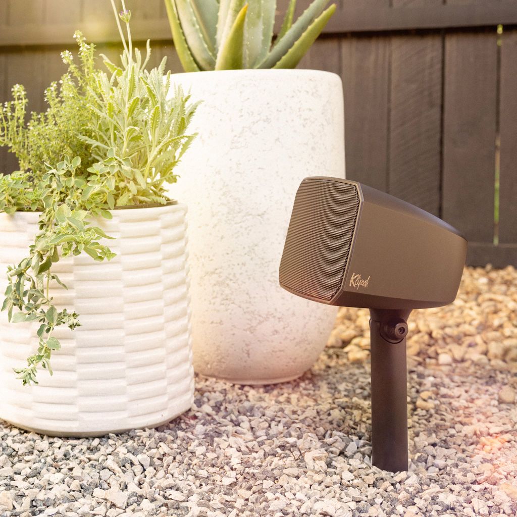 loa-san-vuon-klipsch-courtyard-2-0-tai-thien-vu-audio
