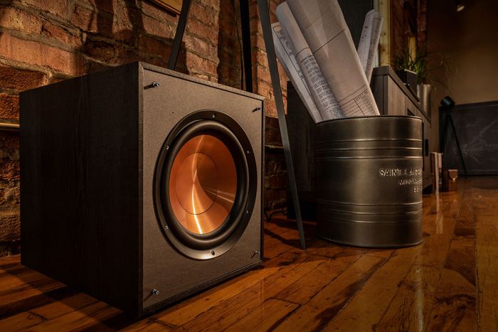 loa-sieu-tram-klipsch-r120sw