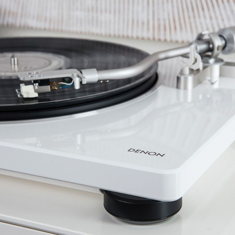 mam-dia-than-denon-dp-400-chat-luong