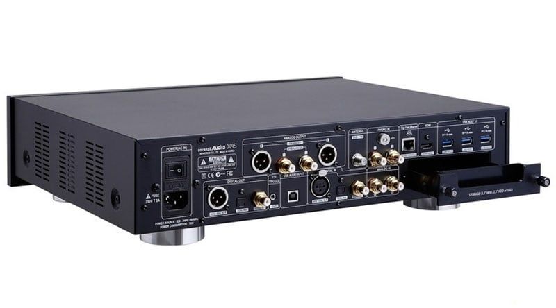 mặt sau music server cocktail audio x45 chính hãng