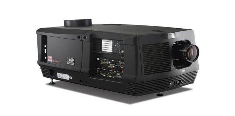 may-chieu-4k-barco-dp-2k-12c-cao-cap