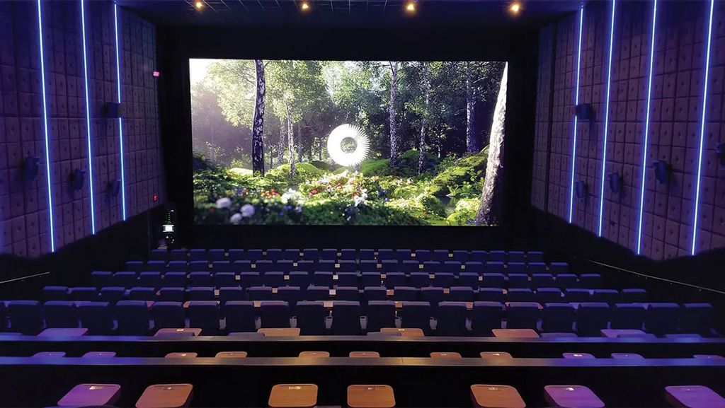may-chieu-4k-barco-dp2k-15c-duoc-yeu-thich