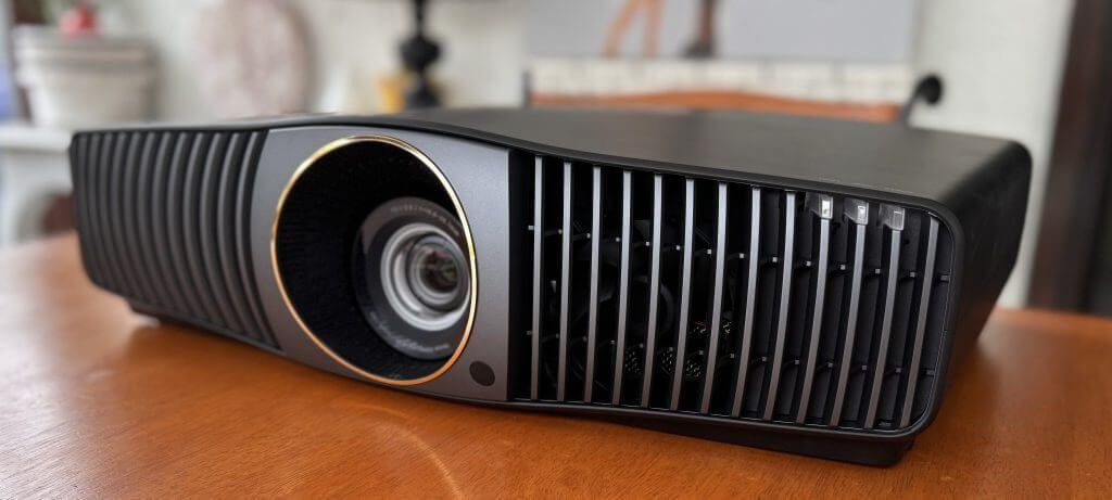 may-chieu-benq-w5800-4k-gia-tot-chinh-hang