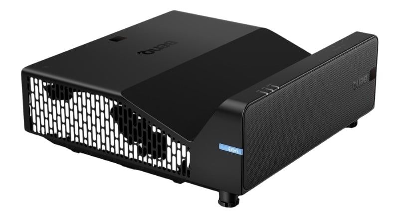 may-chieu-laser-sieu-gan-benq-lu895ust-gia-tot