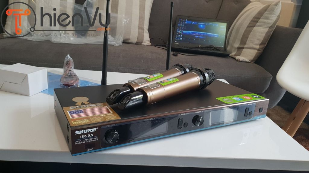 Mua Micro Karaoke Shure UR-8S Loại 1
