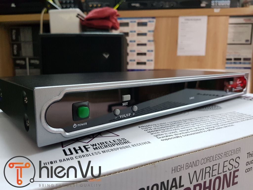 Micro không dây L-Audio LX 250 chất lượng