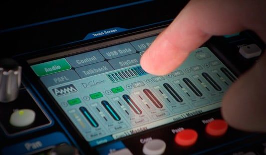 Mixer Allen & Heath Qu-24 Chính Hãng 1