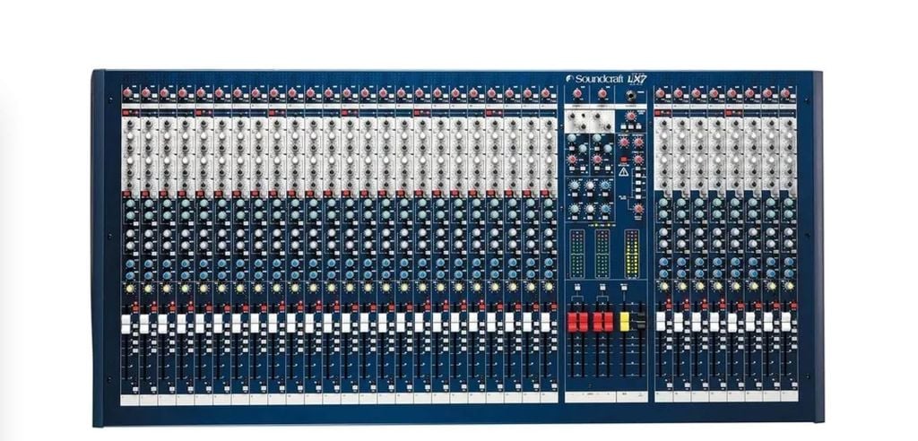 mixer-soundcraft-gb2-32ch-console-chuyen-nghiep