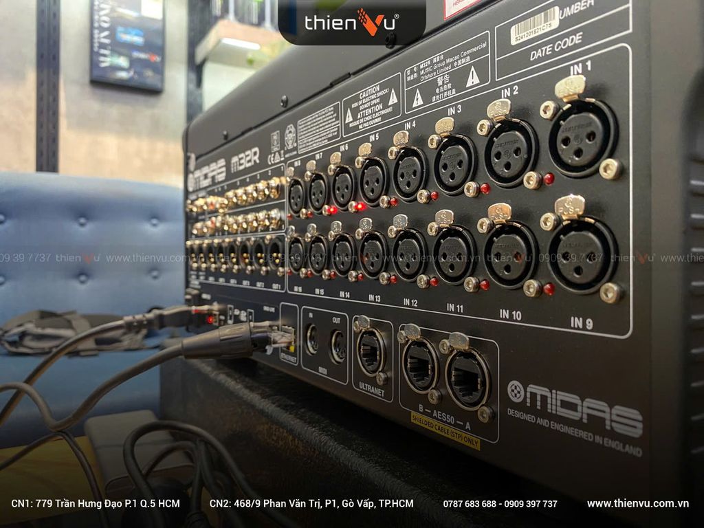 mua-ban-mixer-midas-m32r-chinh-hang