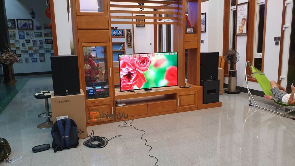 trọn bộ hệ thống âm thanh karaoke