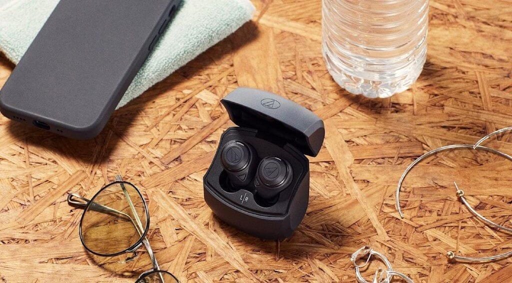 ngoai-hinh-day-ca-tinh-cua-tai-nghe-audio-technica-ath-ckS50tw