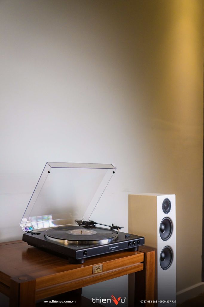 ngoai-hinh-mam-dia-than-audio-technica-at-lp60xbt-hien-dai