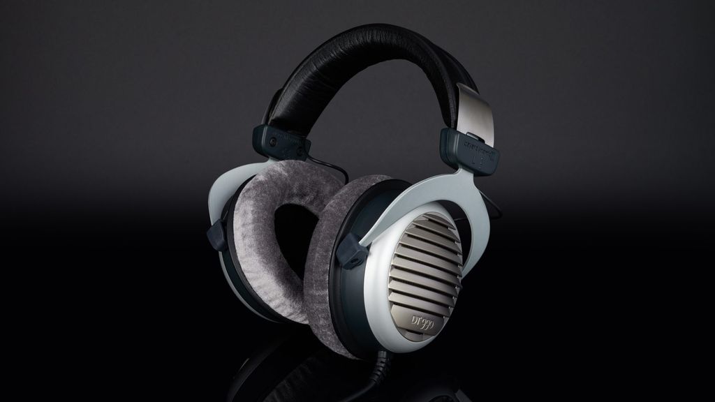 ngoai-hinh-tai-nghe-beyerdynamic-dt-990-edition