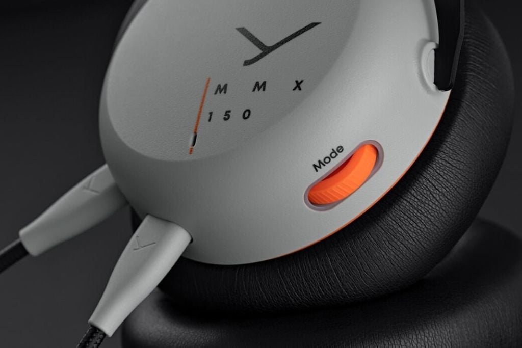 ngoai-hinh-tai-nghe-gaming-beyerdynamic-mmx150