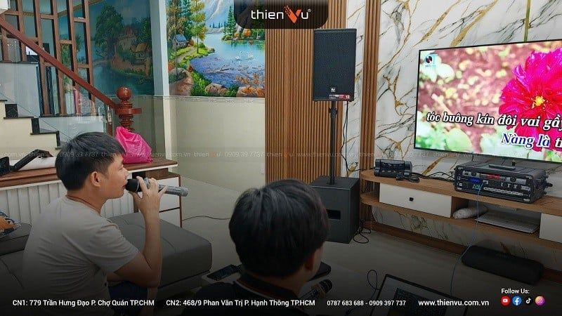 Dan-karaoke-tai-xa-Nhuan-Duc-Karaoke-Electrovoice-ELX112P-TVA1152025