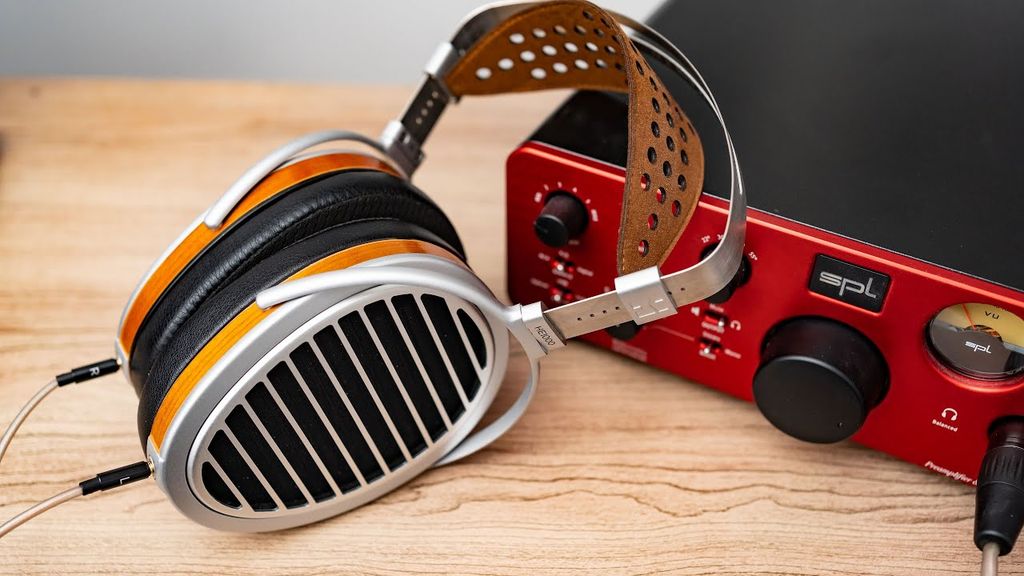 tai-nghe-HiFiMan-HE-1000-V2-chat-am