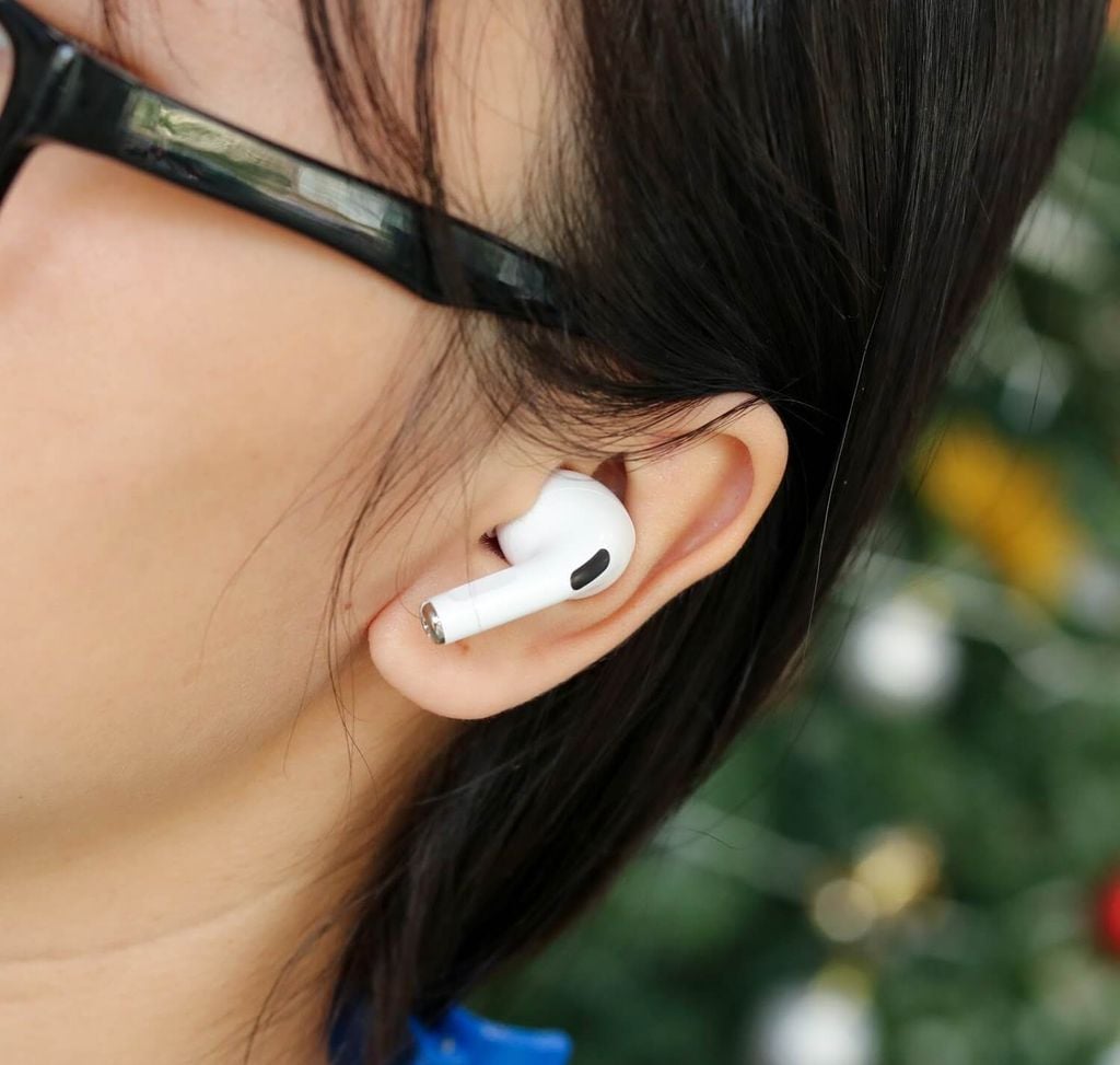 tai-nghe-airpods-pro-chinh-hang-ban-chay-nhat-hien-nay