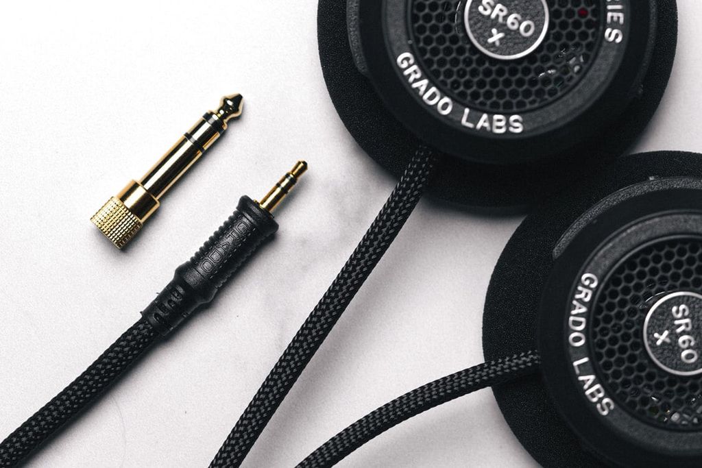 tai-nghe-co-day-grado-sr-60x
