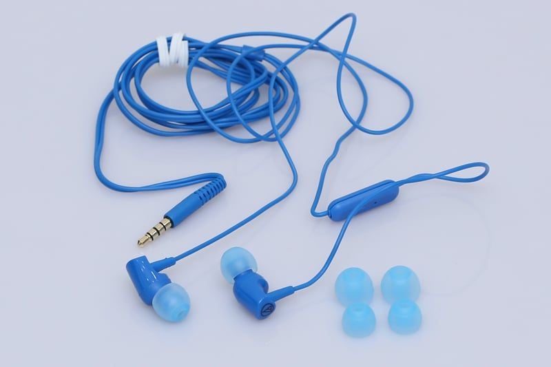 tai-nghe-Audio-Technica-ATH-CLR100IS
