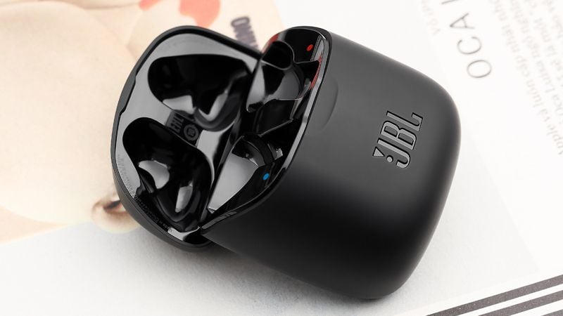 tai-nghe-gaming-jbl-tune-220-tws