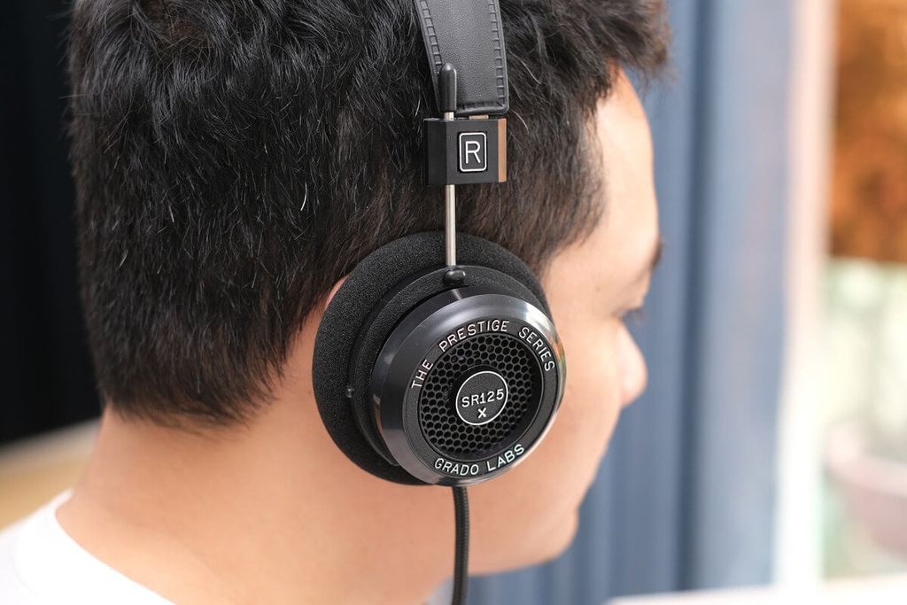 tai-nghe-grado-sr125x-gia-tot