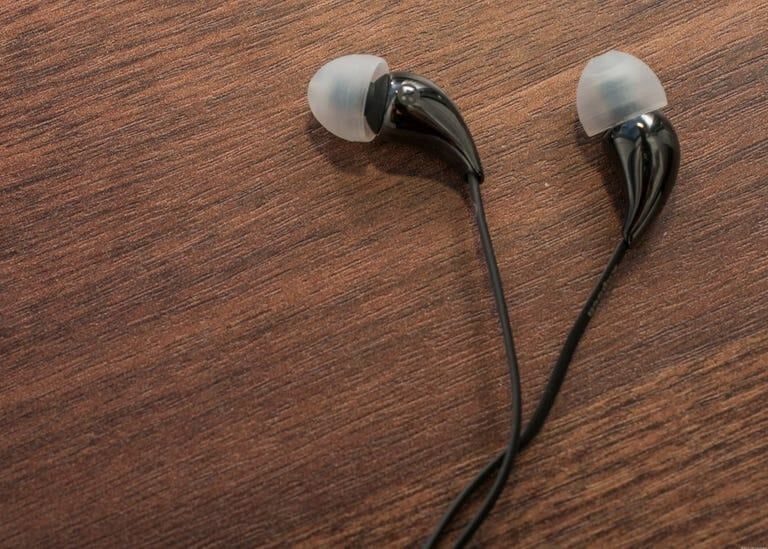 tai-nghe-khong-day-klipsch-x7i