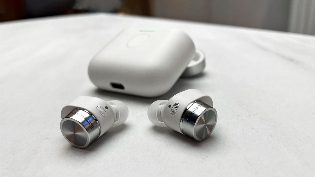 tai-nghe-true-wireless-bowers-wilkins-pi7-s2-gia-tot