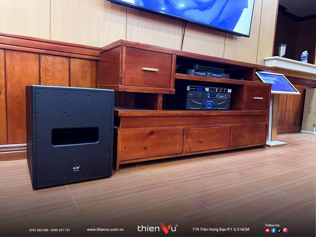 thiet-bi-karaoke-jbl-kp4010g2